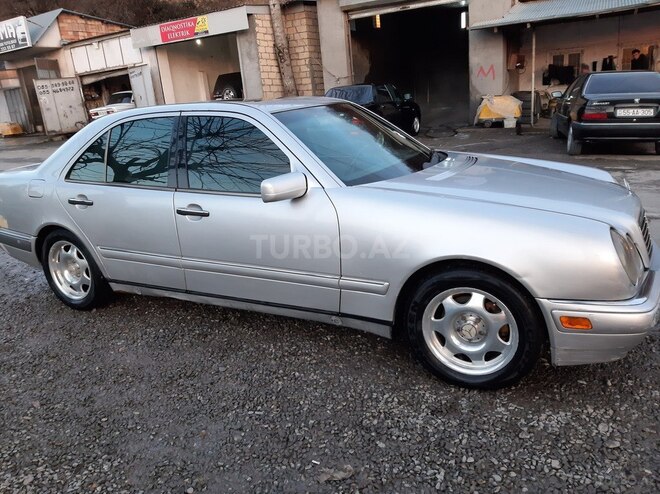 Mercedes E 320 1998, 154,376 km - 3.2 l - Şəki