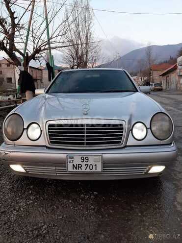 Mercedes E 320 1998, 265,432 km - 3.2 l - Şəki