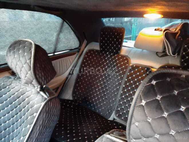 Mercedes E 320 1998, 265,432 km - 3.2 l - Şəki