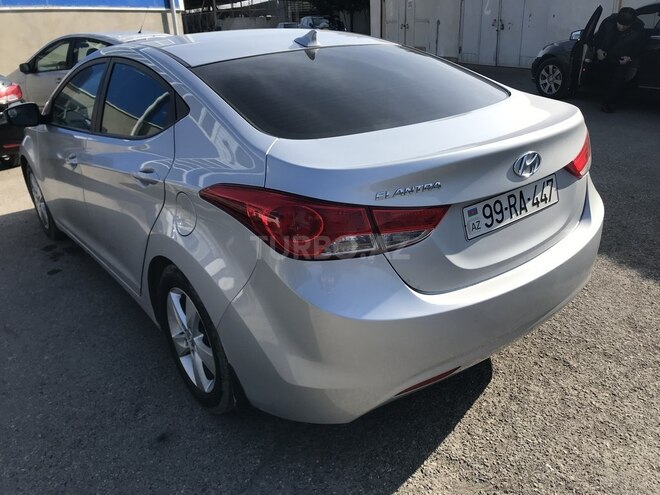 Hyundai Elantra 2013, 114,000 km - 1.8 л - Bakı