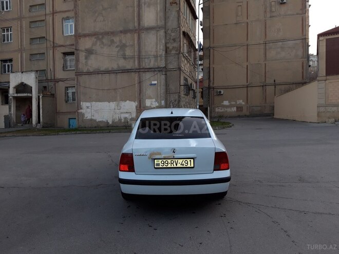 Volkswagen Passat 1998, 321,872 km - 1.8 l - Bakı