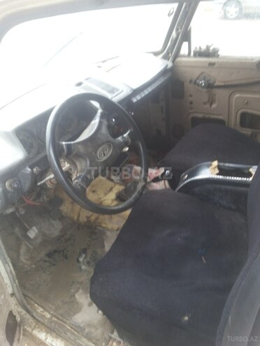Moskvich  1982, 2,555 km - 2.9 l - Sumqayıt