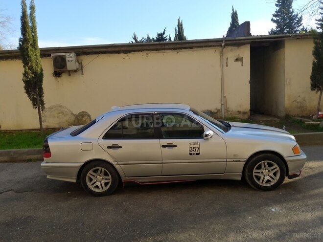 Mercedes C 180 1999, 312,000 km - 1.8 l - Bakı