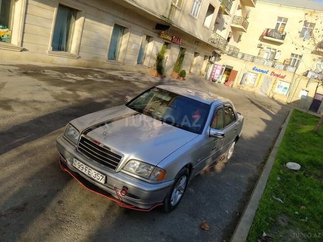 Mercedes C 180 1999, 312,000 km - 1.8 l - Bakı