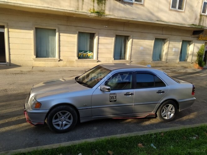 Mercedes C 180 1999, 312,000 km - 1.8 l - Bakı