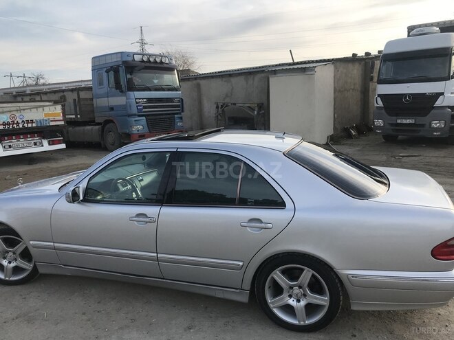 Mercedes E 320 2000, 270,000 km - 3.2 l - Bakı