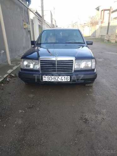 Mercedes E 220 1993, 385,000 km - 2.2 л - Bakı