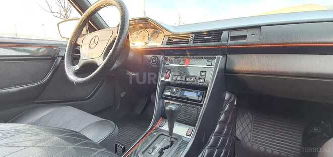 Mercedes E 200 1994, 367,440 km - 2.0 l - Bakı
