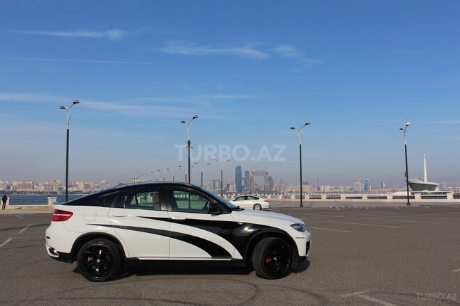 BMW X6 2009, 165,000 km - 4.4 l - Bakı