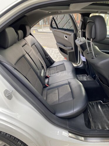 Mercedes E 300 2009, 135,000 km - 3.0 l - Bakı