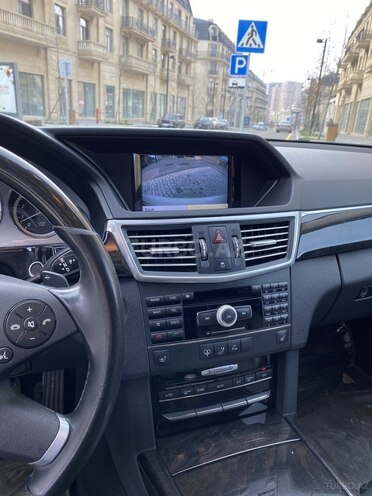 Mercedes E 300 2009, 135,000 km - 3.0 l - Bakı