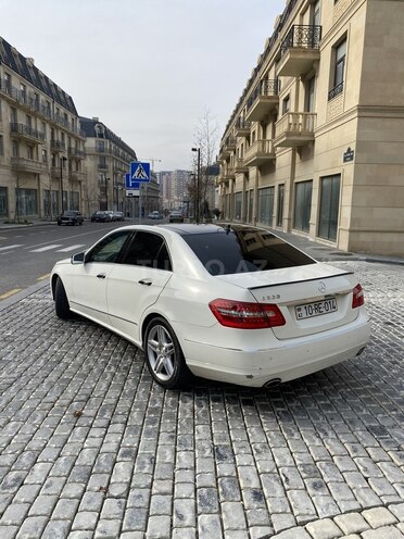 Mercedes E 300 2009, 135,000 km - 3.0 l - Bakı