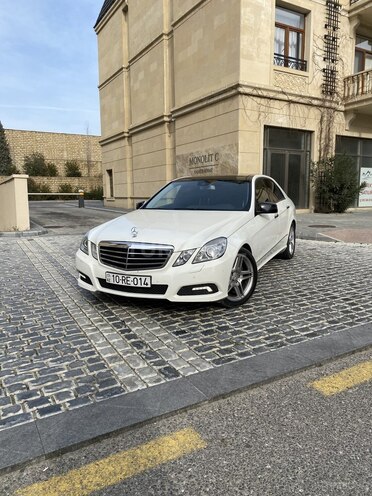 Mercedes E 300 2009, 135,000 km - 3.0 l - Bakı