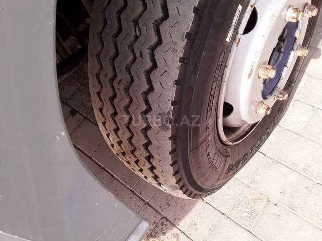 Mercedes Atego 1018 1999, 20,000 km - 1.8 л - Biləsuvar