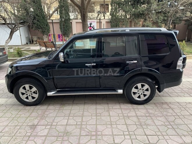 Mitsubishi Pajero 2008, 129,500 km - 3.0 l - Bakı
