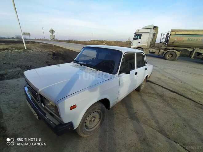 LADA (VAZ) 2107 2003, 100,000 km - 1.6 l - Quba