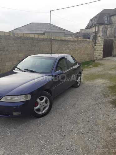 Opel Vectra 1997, 245,000 km - 1.6 л - Sumqayıt