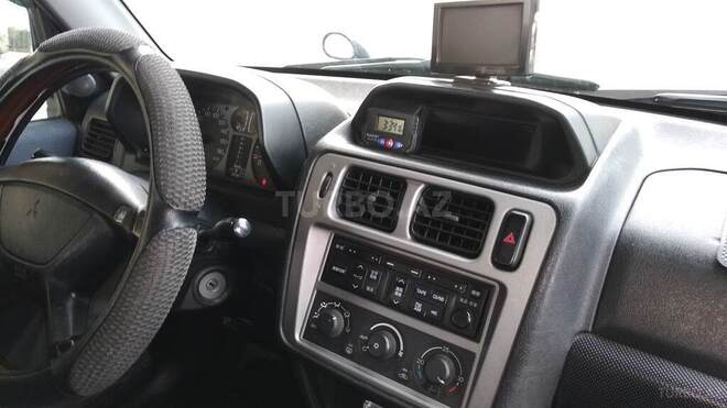 Mitsubishi Pajero io 2000, 120,000 km - 1.8 l - Bakı