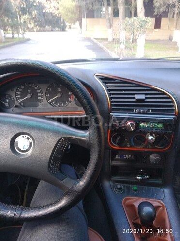 BMW 316 1992, 280,000 km - 1.6 l - Sumqayıt