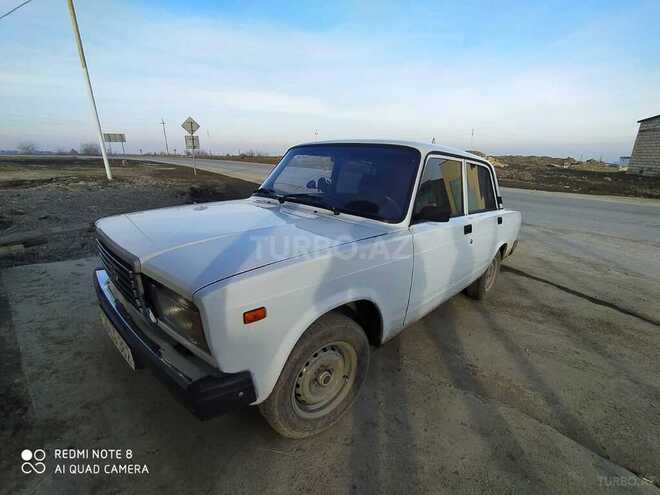 LADA (VAZ) 2107 2003, 100,000 km - 1.6 l - Quba