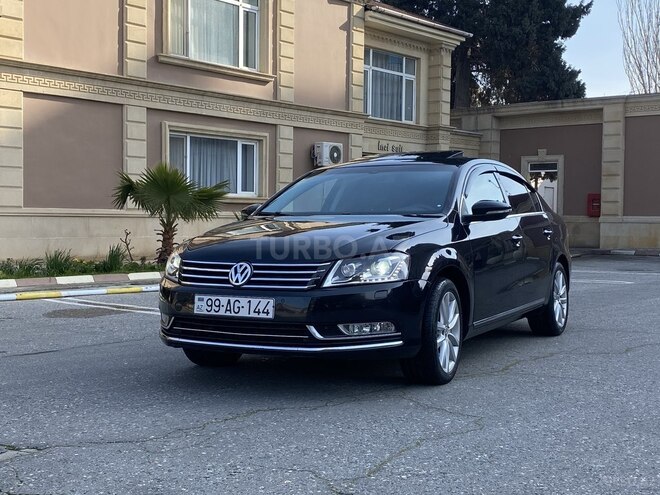 Volkswagen Passat 2014, 155,000 km - 1.8 l - Bakı