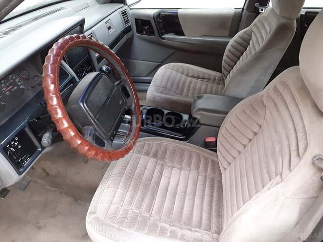 Jeep Grand Cherokee 1995, 265,000 km - 2.4 l - Gəncə