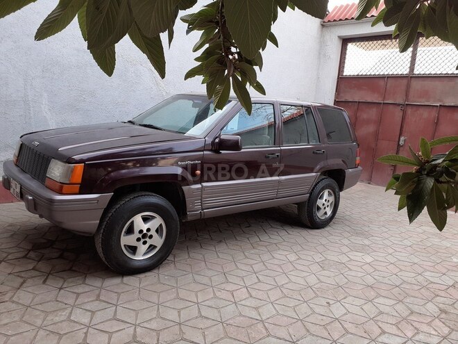 Jeep Grand Cherokee 1995, 265,000 km - 2.4 l - Gəncə