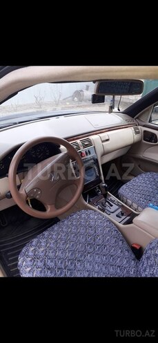 Mercedes E 320 2001, 185,709 km - 3.2 l - İmişli