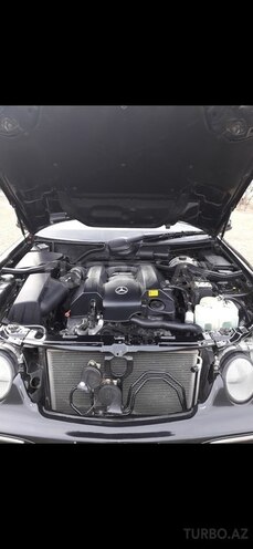 Mercedes E 320 2001, 185,709 km - 3.2 l - İmişli