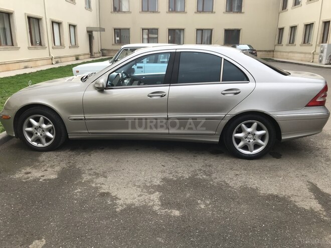 Mercedes C 180 2003, 344,248 km - 1.8 l - Masallı