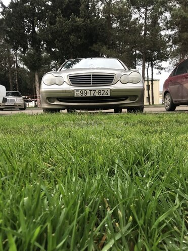 Mercedes C 180 2003, 344,248 km - 1.8 l - Masallı