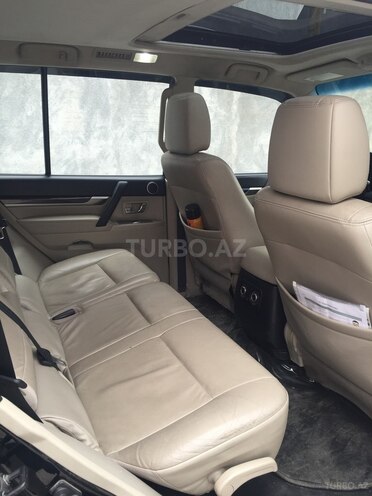 Mitsubishi Pajero 2010, 172,000 km - 3.5 l - Bakı