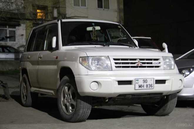 Mitsubishi Pajero io 2000, 240,000 km - 1.8 l - Bakı