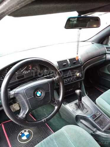 BMW 528 1996, 3,000,000 km - 2.6 l - Bakı
