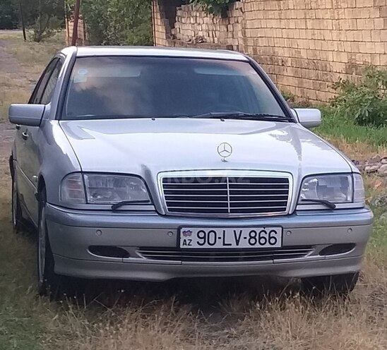 Mercedes C 220 1999, 370,000 km - 2.2 l - Biləsuvar