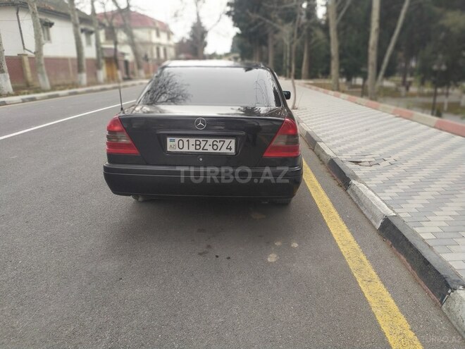 Mercedes C 180 1995, 409,824 km - 1.8 л - Ağsu