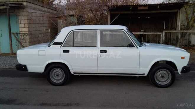 LADA (VAZ) 2107 2009, 100,000 km - 1.6 л - Sabirabad