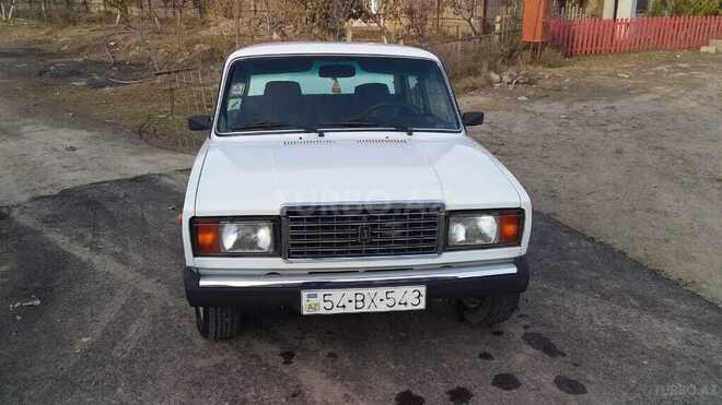 LADA (VAZ) 2107 2009, 100,000 km - 1.6 л - Sabirabad
