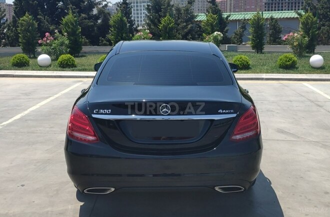 Mercedes C 300 2015, 61,000 km - 2.0 l - Bakı