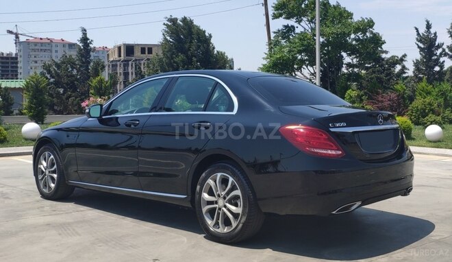 Mercedes C 300 2015, 61,000 km - 2.0 l - Bakı