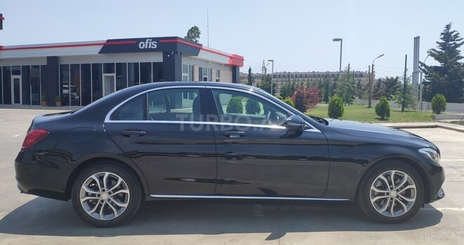 Mercedes C 300 2015, 61,000 km - 2.0 l - Bakı