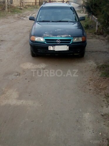 Opel Astra 1992, 199,635 km - 1.6 l - Bakı