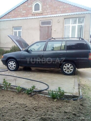 Opel Astra 1992, 199,635 km - 1.6 l - Bakı