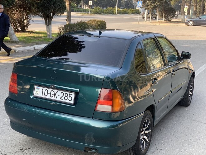 Volkswagen Polo 1997, 387,000 km - 1.5 л - Sumqayıt