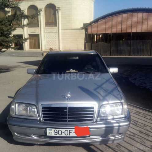 Mercedes C 240 1998, 305,000 km - 2.4 l - Quba