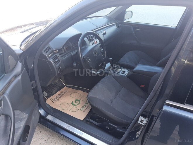 Mercedes E 270 1999, 338,000 km - 2.7 l - Bakı