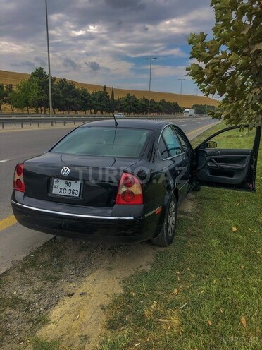 Volkswagen Passat 2001, 300,000 km - 1.8 l - Bakı