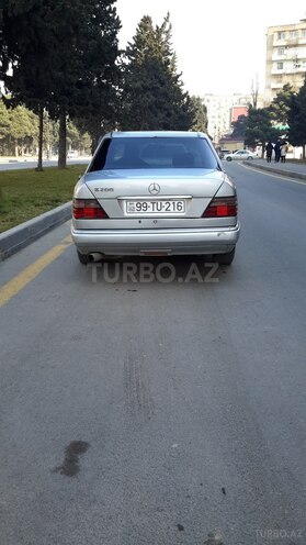 Mercedes E 200 1994, 530,000 km - 2.0 l - Bakı