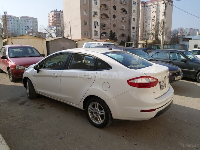 Ford Fiesta 2017, 53,000 km - 1.6 l - Bakı