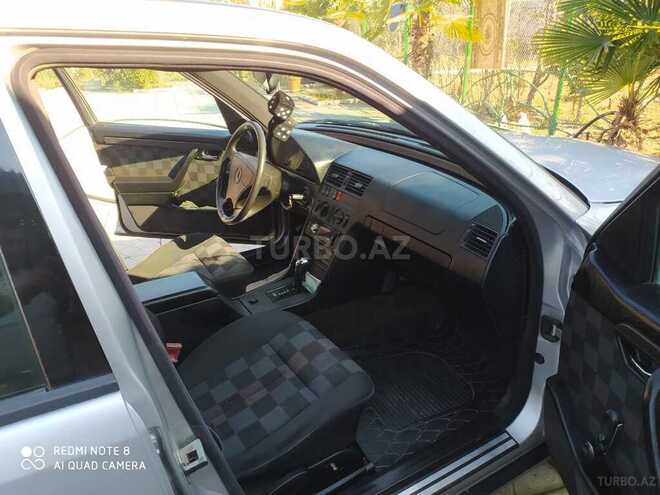 Mercedes C 180 1995, 362,000 km - 1.8 л - Masallı